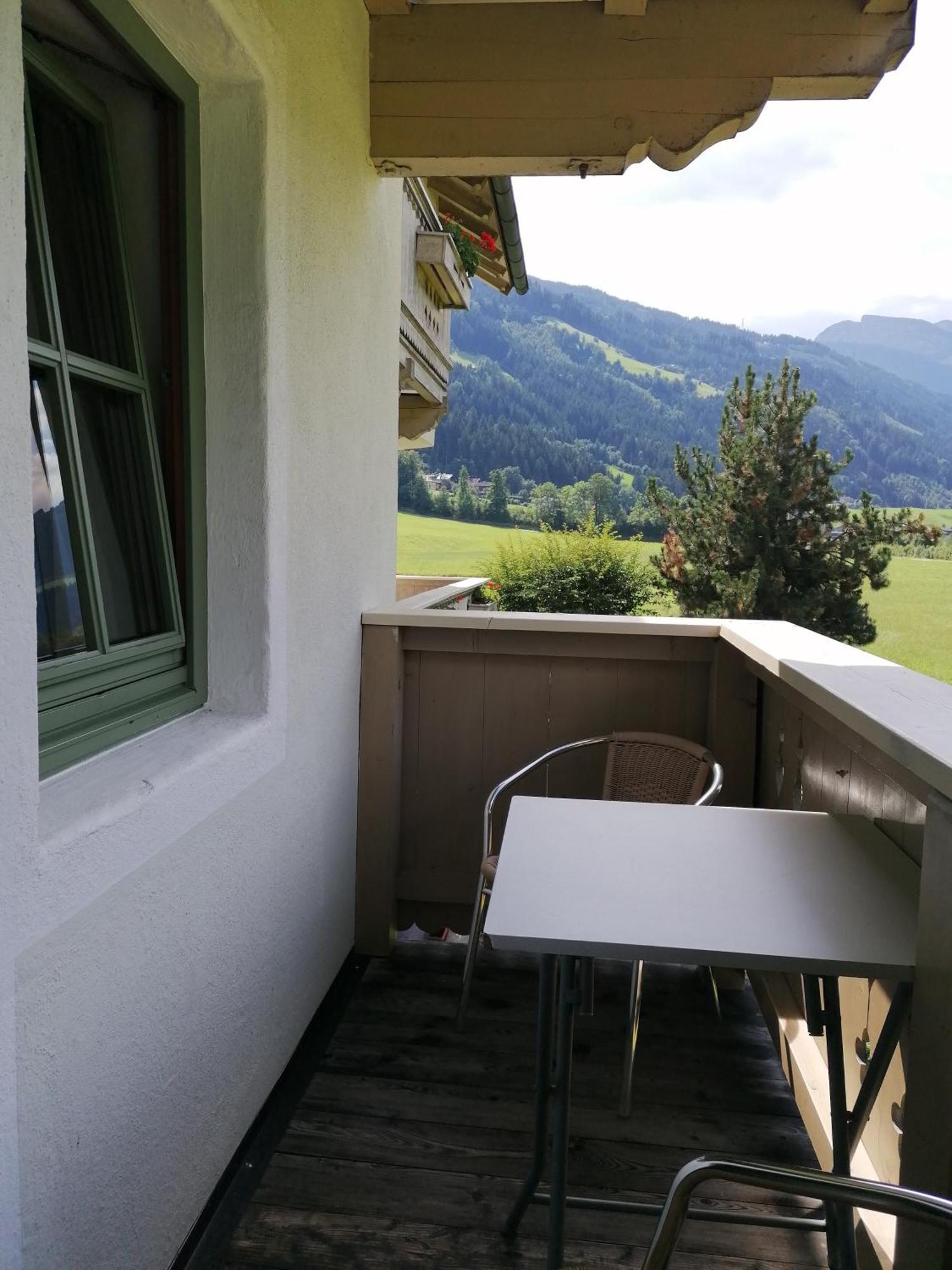 Appartements St. Leonhard Aschau Im Zillertal Bilik gambar